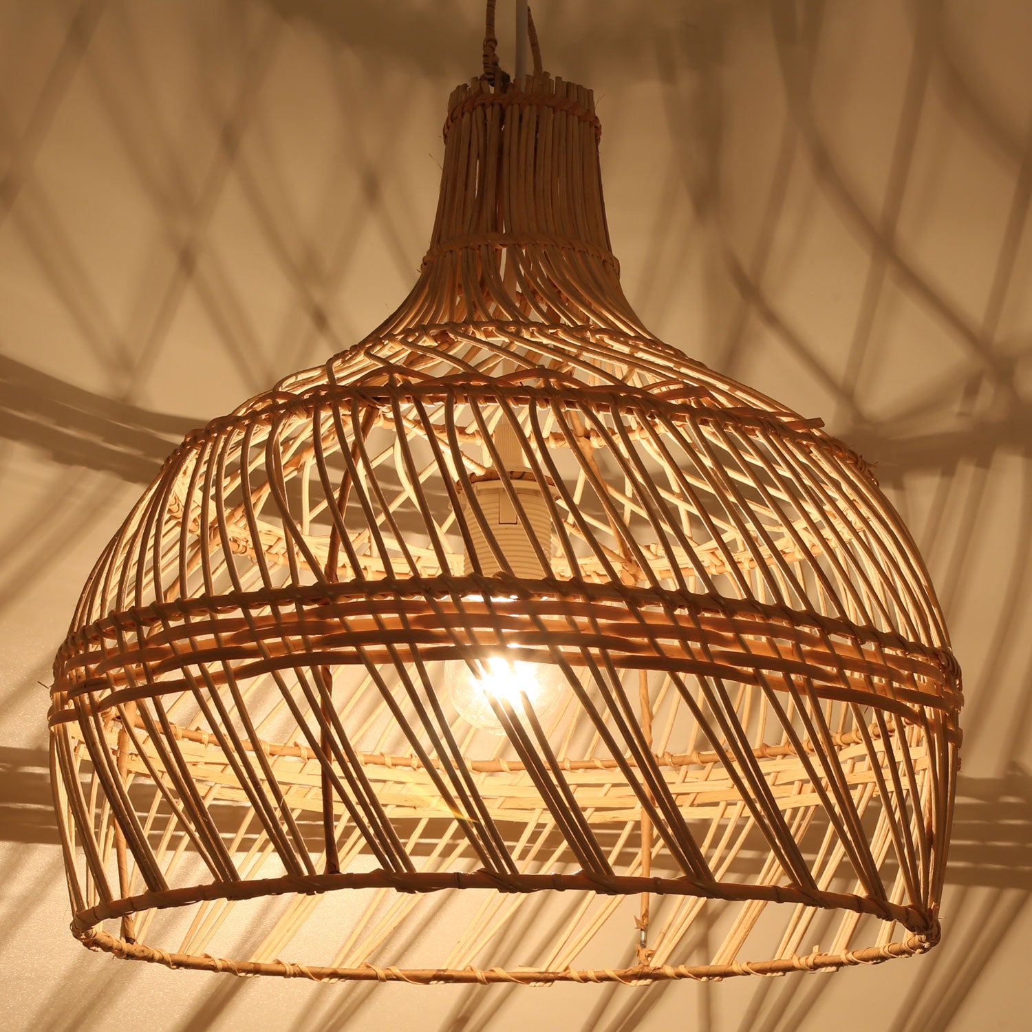 Rattan Pendelleuchte Ava – CASA-MORO