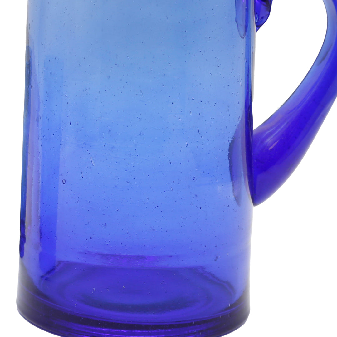 Juice carafe in intense blue – ideal for garden parties or the breakfast table